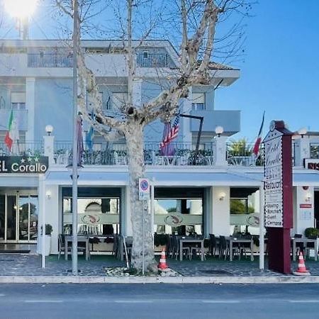 פרנקווילה אל מארה Hotel Corallo מראה חיצוני תמונה